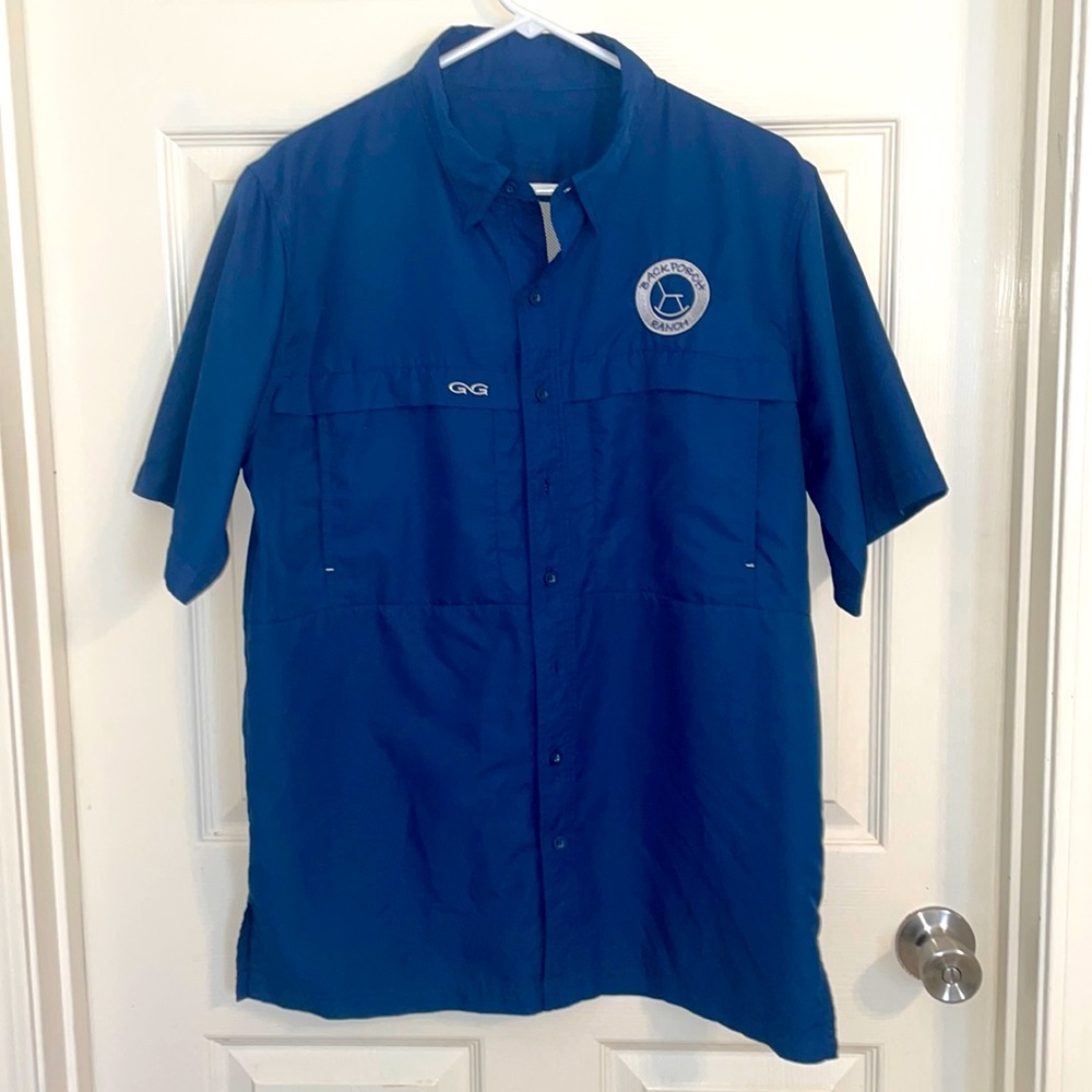 GG back porch ranch shirt size L